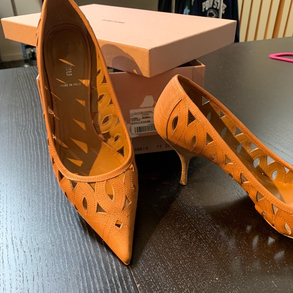 MIU MIU Bufalo Summer Heel